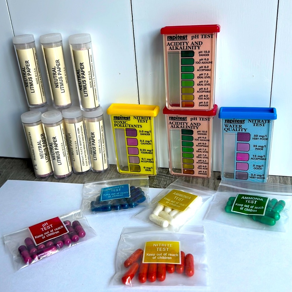 Litmus paper strips, rapid test containers, ammonia, nitrate nitrite, pH test